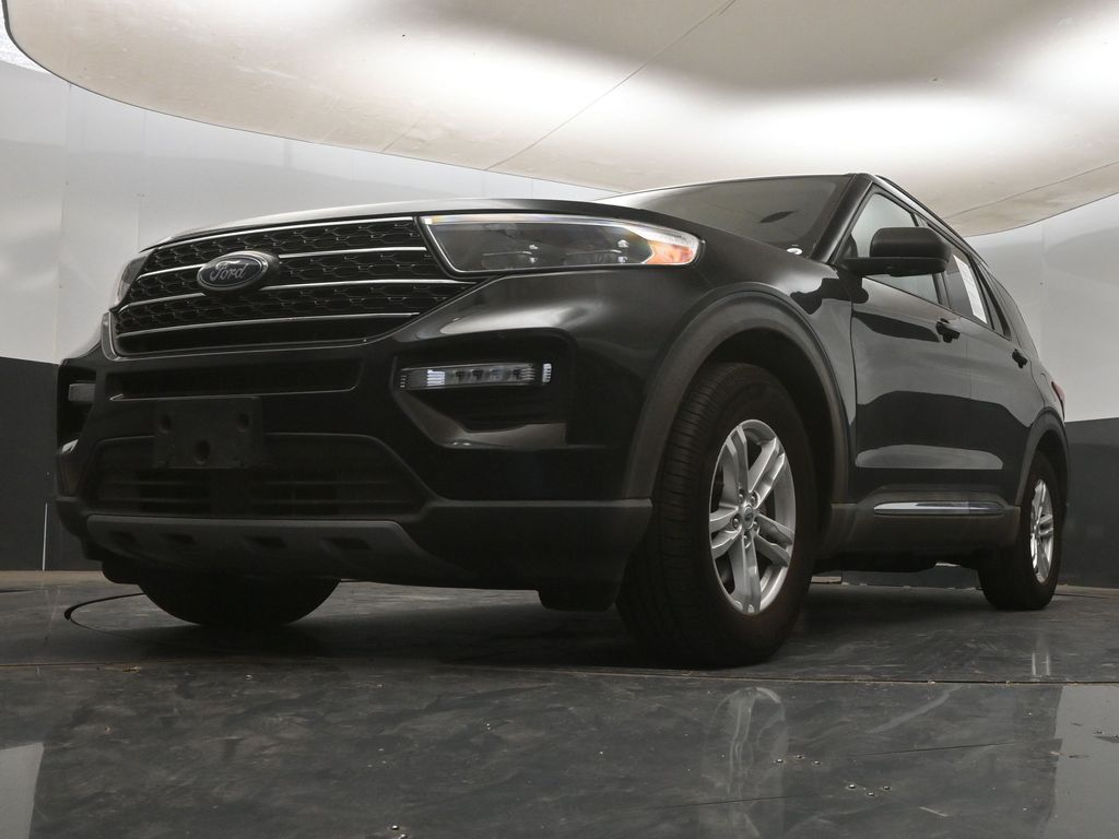 2023 Ford Explorer XLT - Photo 25