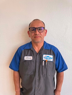 Staff member Anthony Vale from ID_524dddf34694