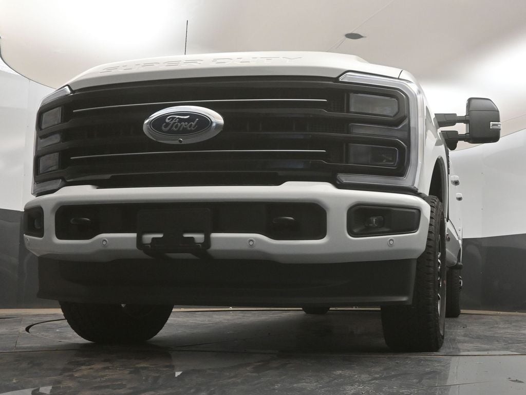2025 Ford F-250 Super Duty Platinum - Photo 25