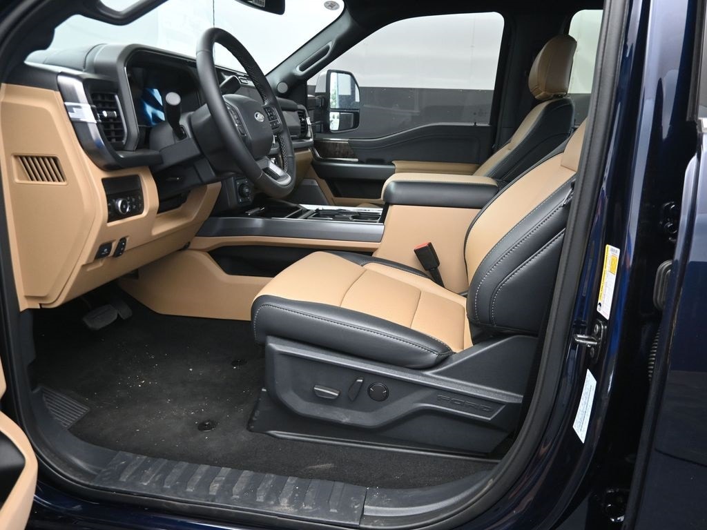 New 2025 Ford F-350SD Lariat Truck