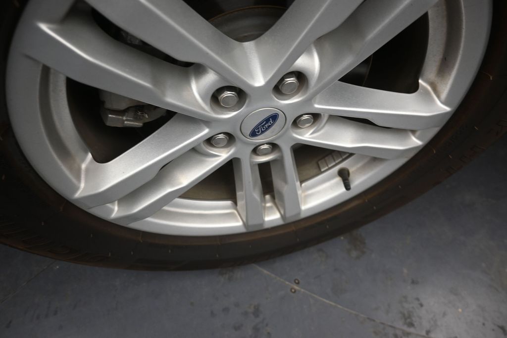 2023 Ford Explorer XLT - Photo 10