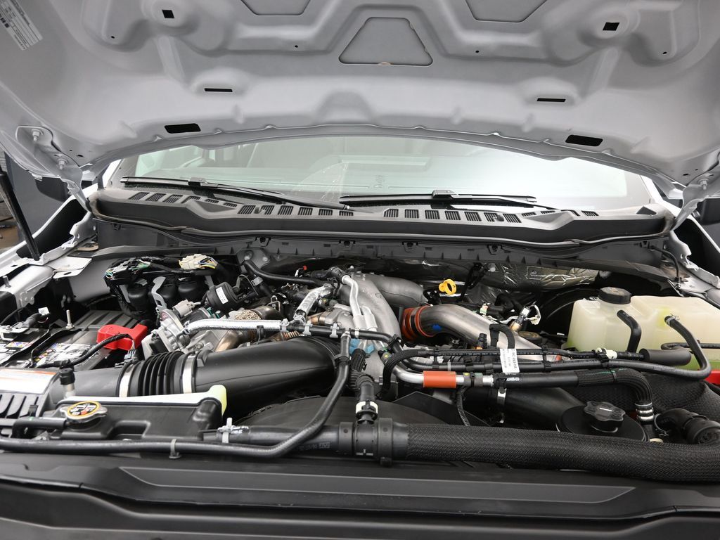 2025 Ford F-250 Super Duty XL - Photo 10