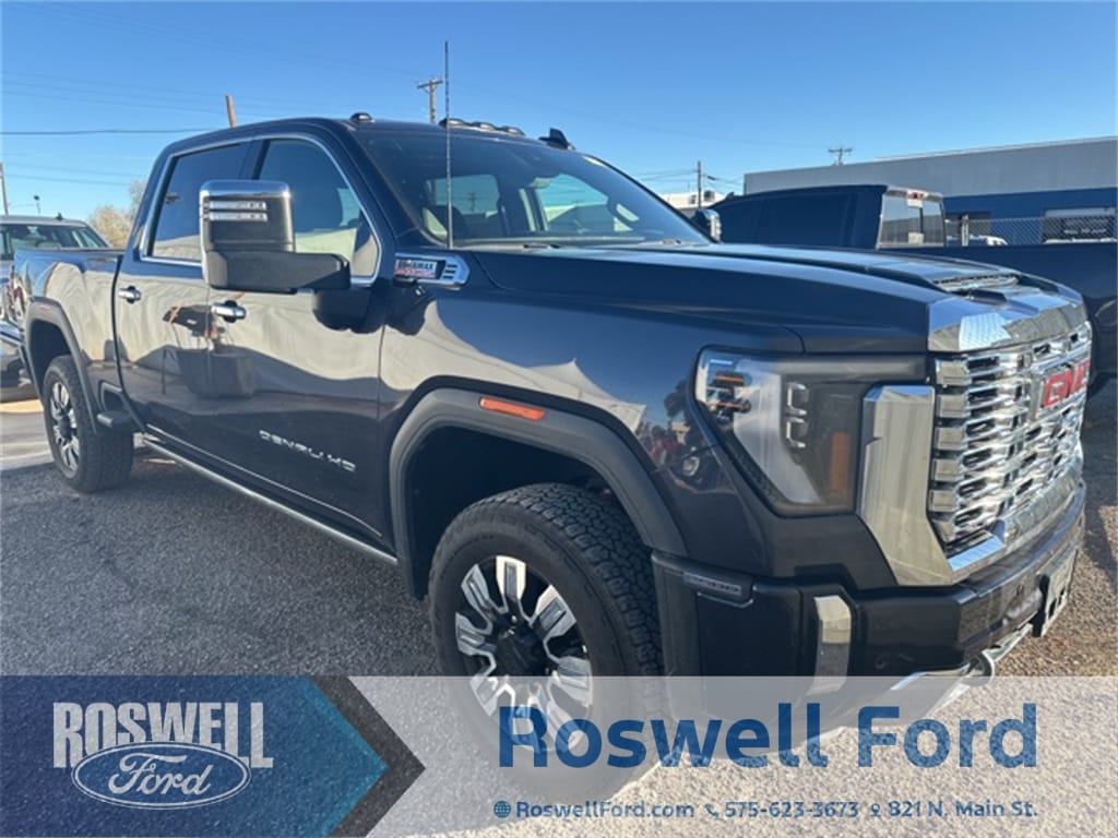 2025 GMC Sierra 2500HD Denali's photo