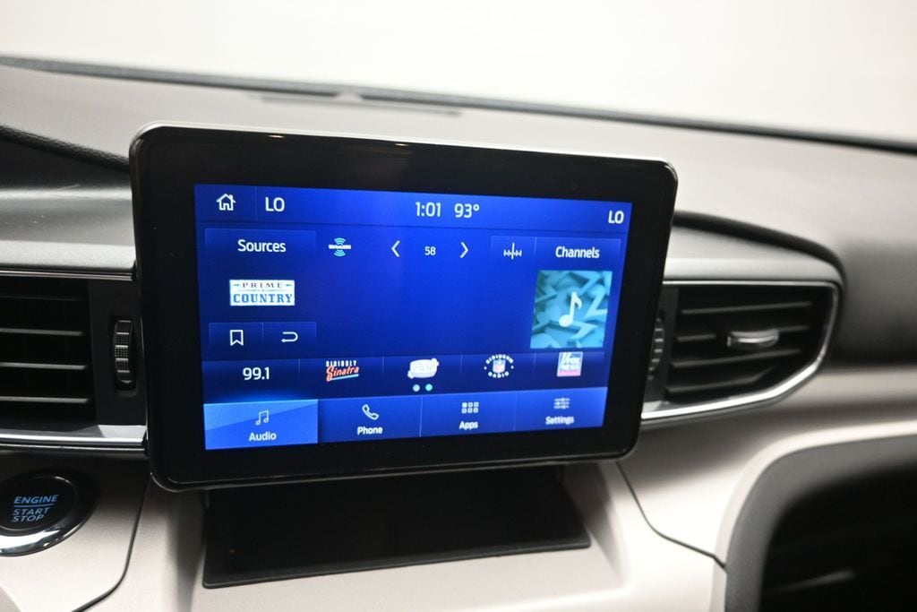 2023 Ford Explorer XLT - Photo 15