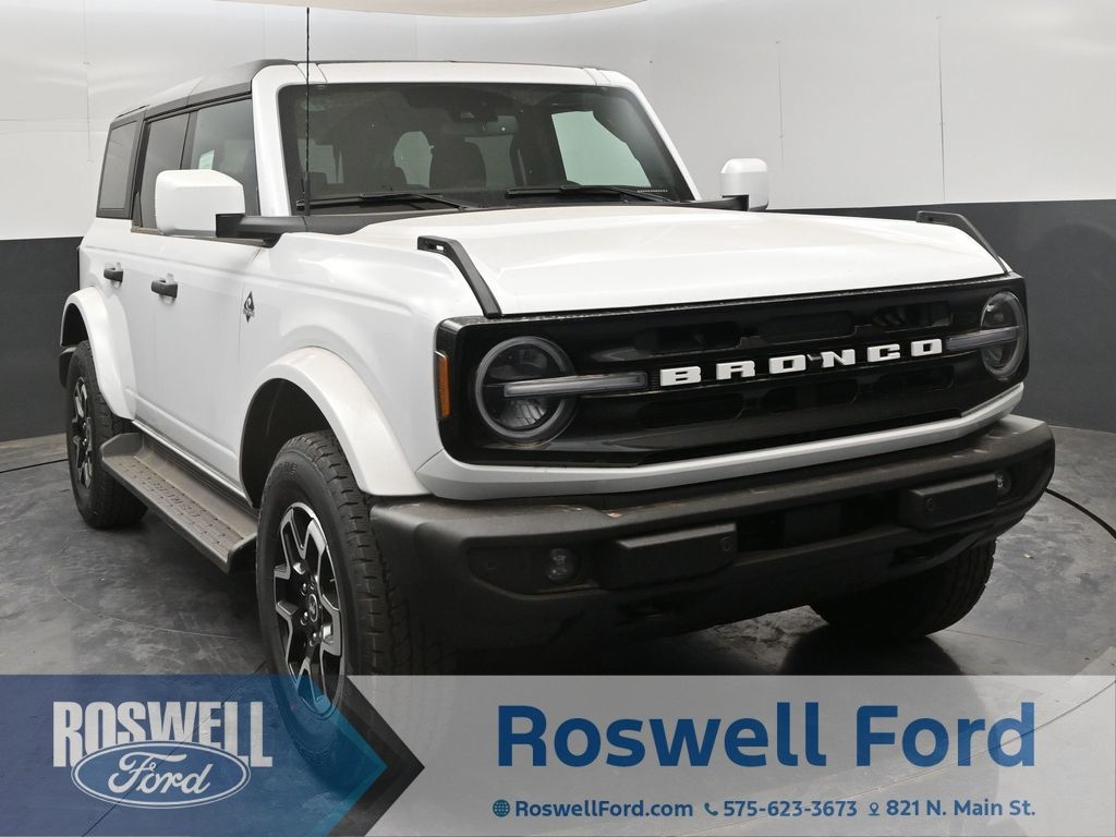 2026 Ford Bronco Outer Banks 4x4's photo