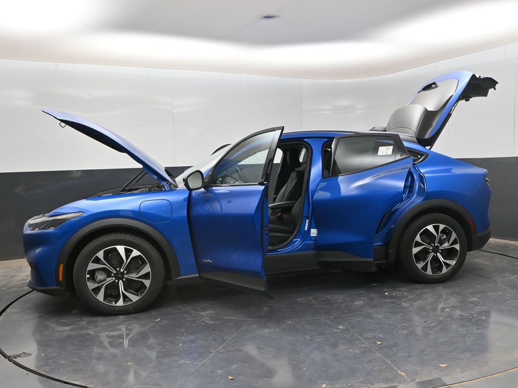 2025 Ford Mustang Mach-E Select - Photo 40