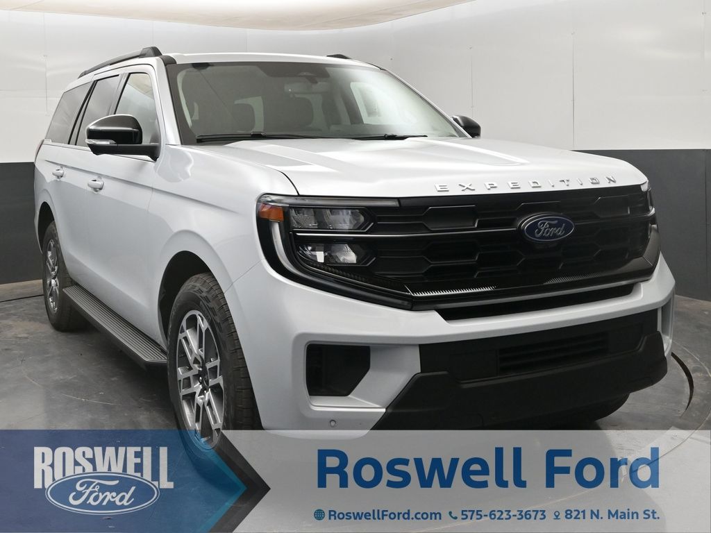 2026 Ford Expedition Active 4x4's photo