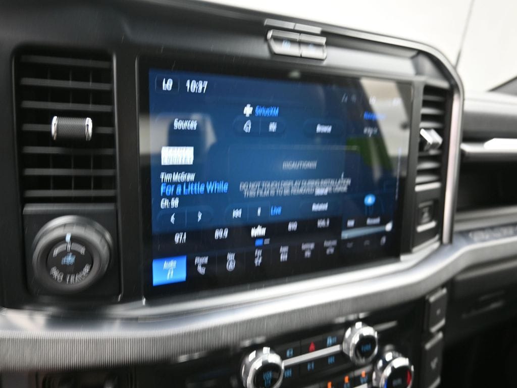 2025 Ford F-250 Super Duty Platinum - Photo 14