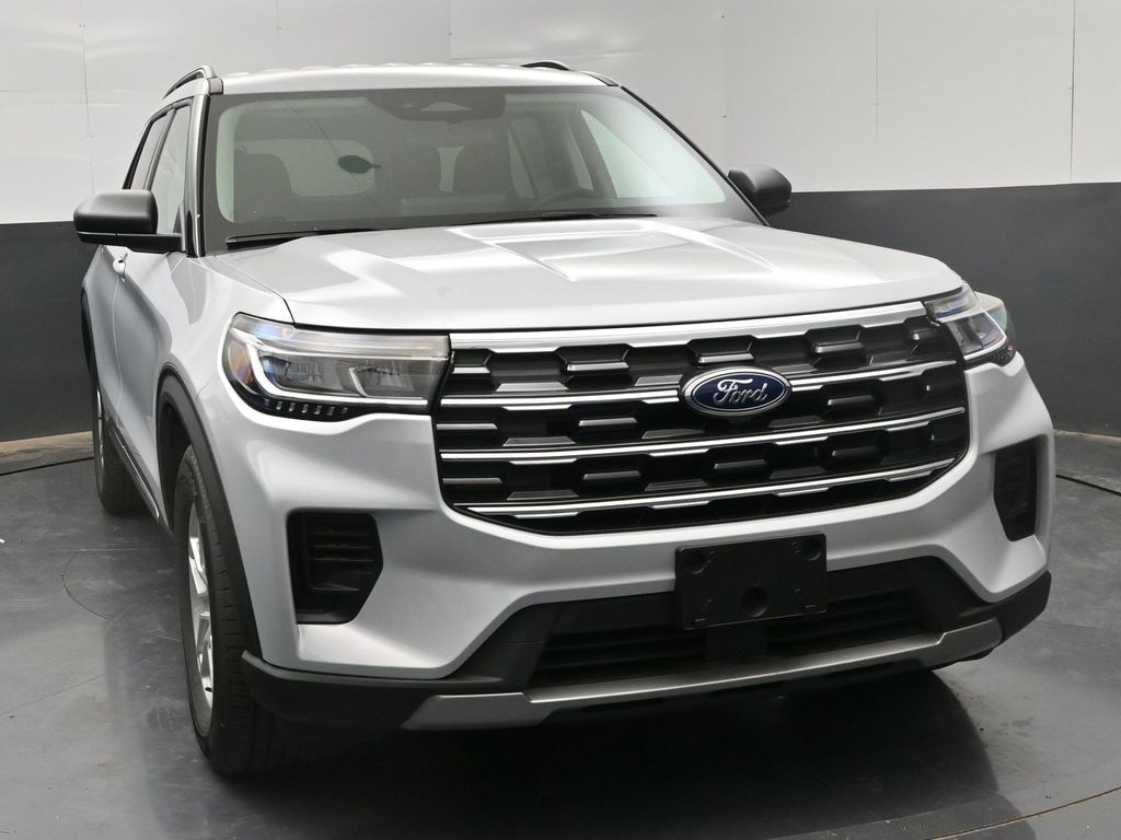 New 2025 Ford Explorer Active SUV
