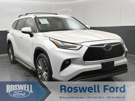2023 Toyota Highlander Platinum SUV