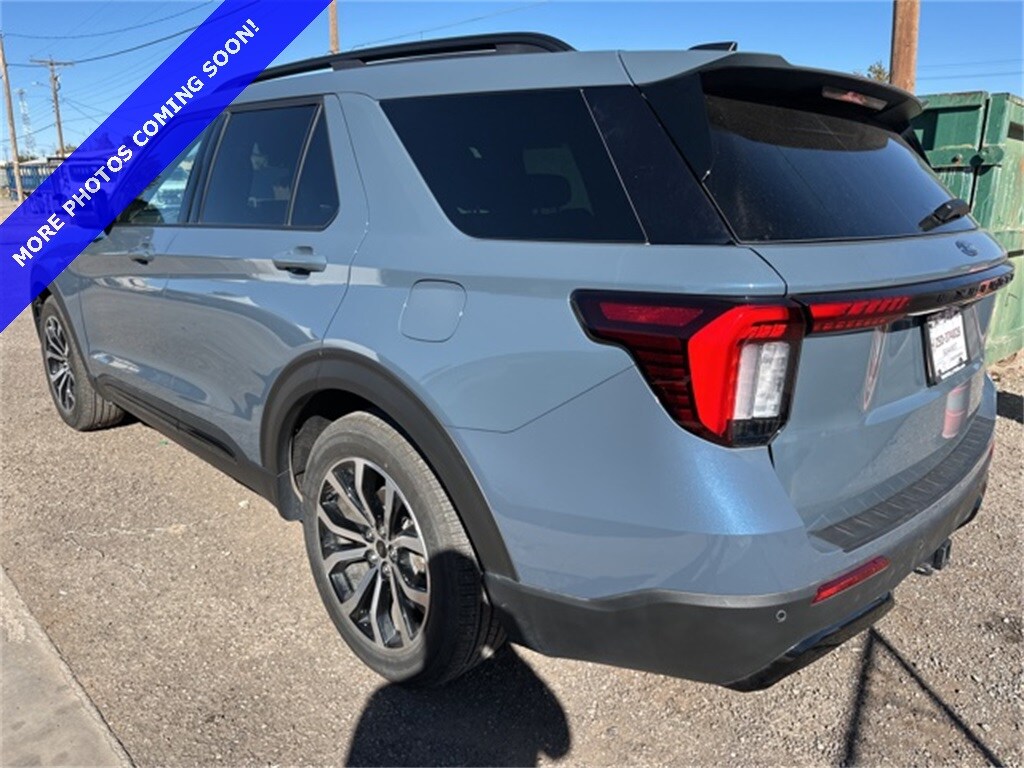 Used 2025 Ford Explorer ST-Line SUV
