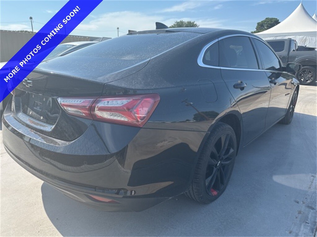 2021 Chevrolet Malibu 1LT photo 4