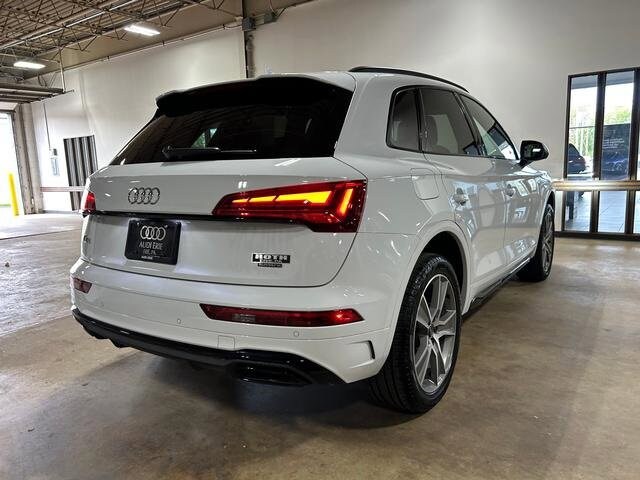 2025 Audi Q5 S line Premium photo 3