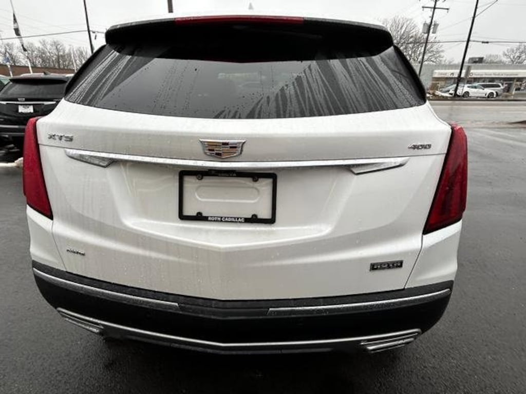 Used 2021 CADILLAC XT5 Premium Luxury SUV