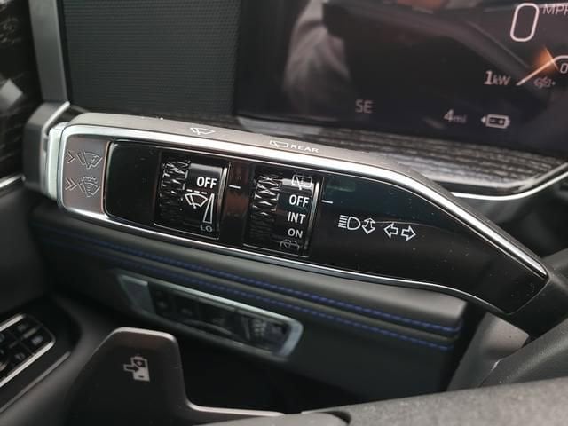 2026 Cadillac Escalade IQ Luxury - Photo 24