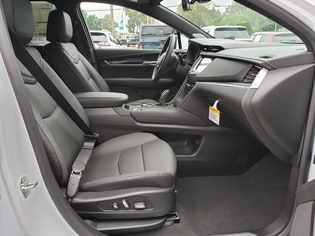 2026 Cadillac XT5 Premium Luxury - Photo 17