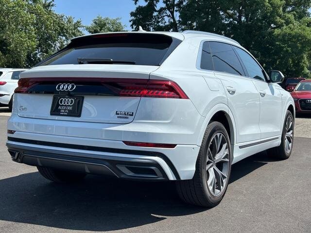 2023 Audi Q8 line Premium Plus photo 2