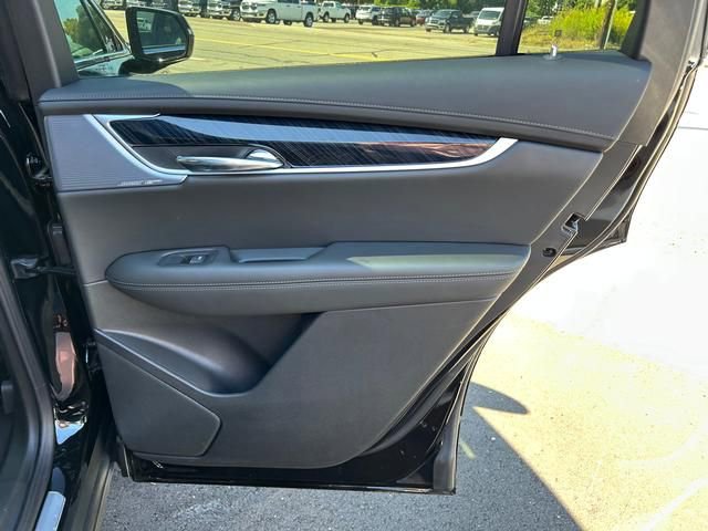 2025 Cadillac XT6 Premium Luxury - Photo 22