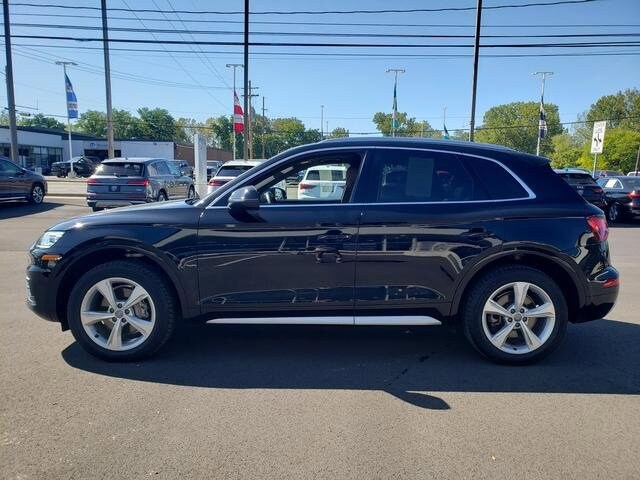 2020 Audi Q5 Premium photo 3