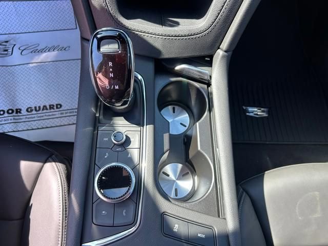 2025 Cadillac XT6 Premium Luxury - Photo 17