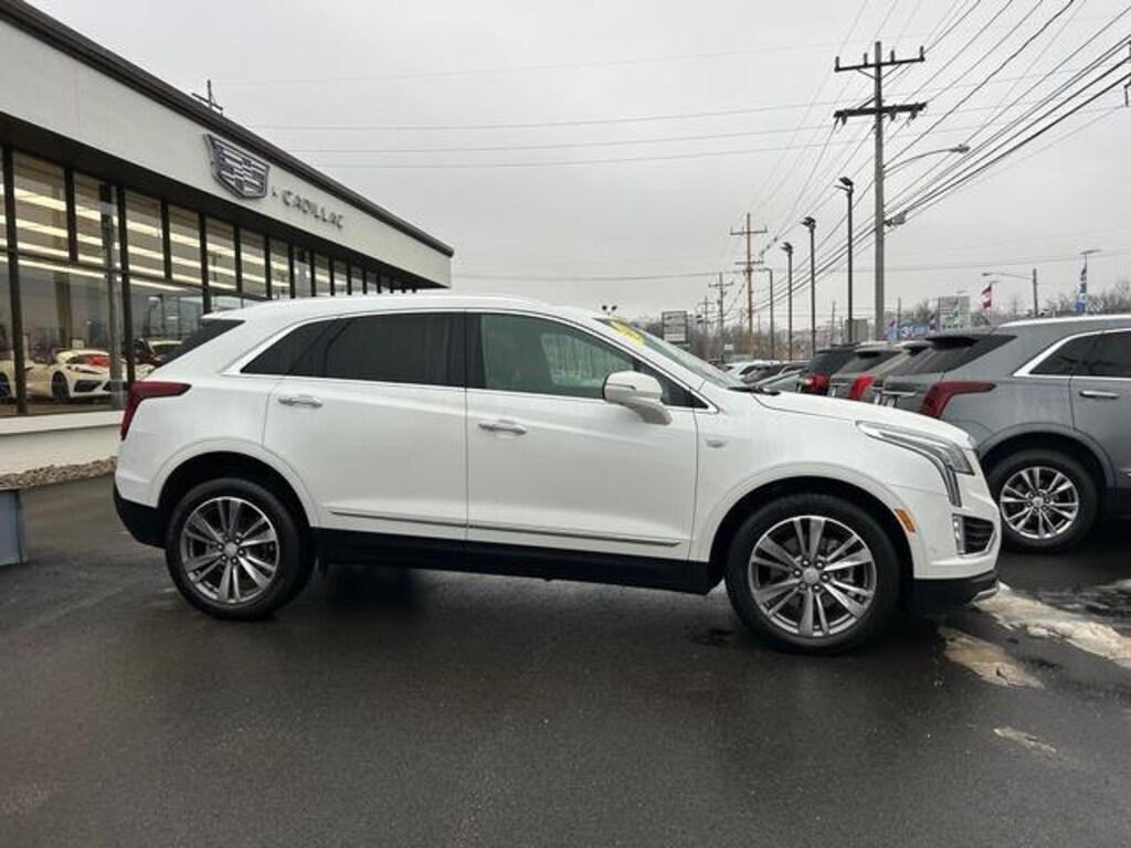 Used 2021 CADILLAC XT5 Premium Luxury SUV