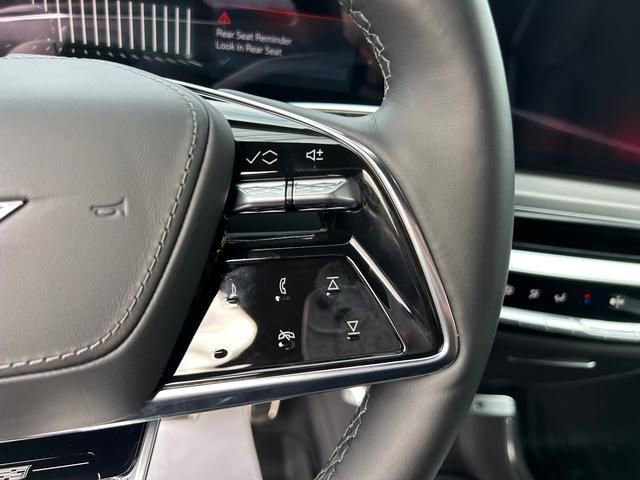 2026 Cadillac LYRIQ V Premium - Photo 18