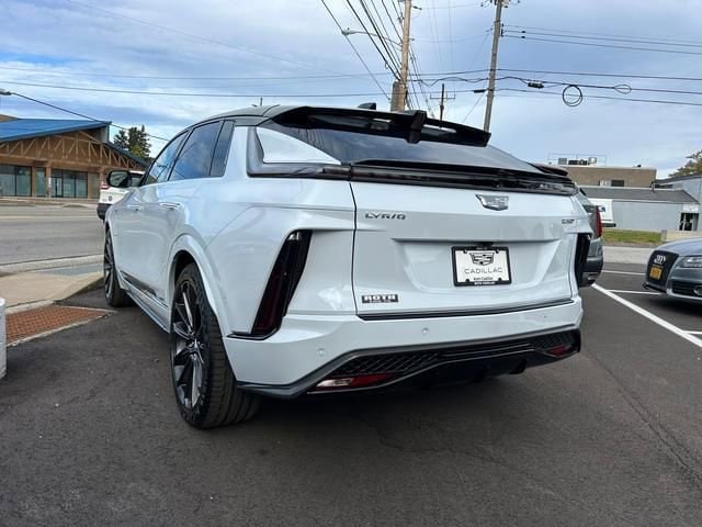 2026 Cadillac LYRIQ V Premium - Photo 5