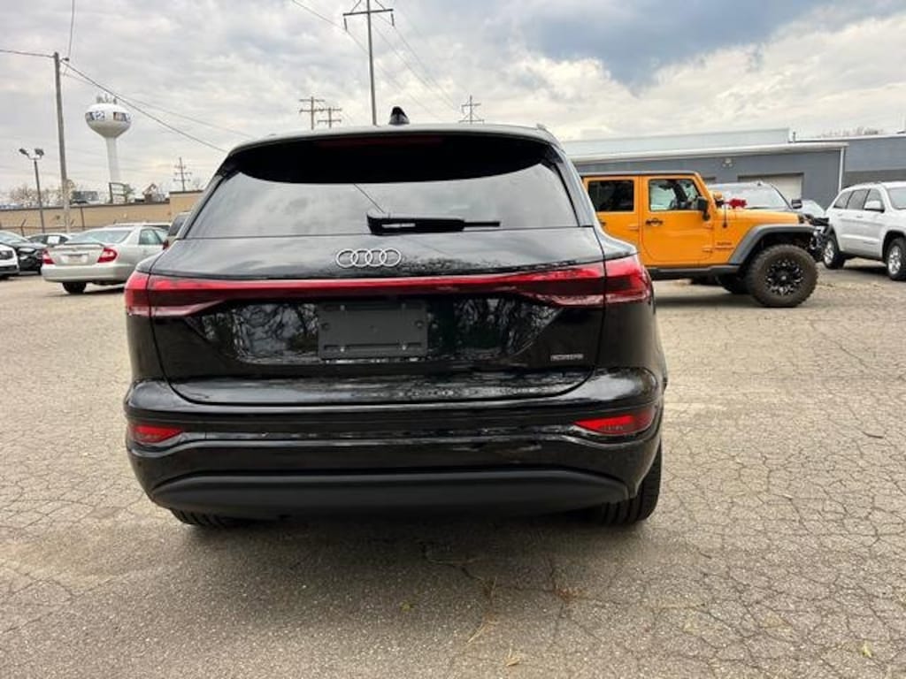 Used 2025 Audi Q6 e-tron Premium Plus