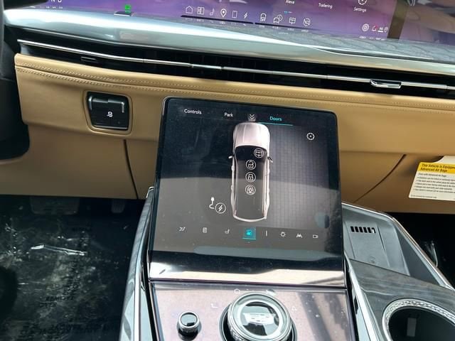 2025 Cadillac Escalade IQ Sport 2 - Photo 16