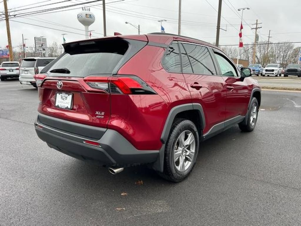 Used 2022 Toyota RAV4 XLE