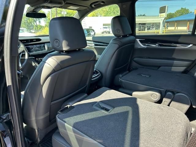 2025 Cadillac XT6 Premium Luxury - Photo 12