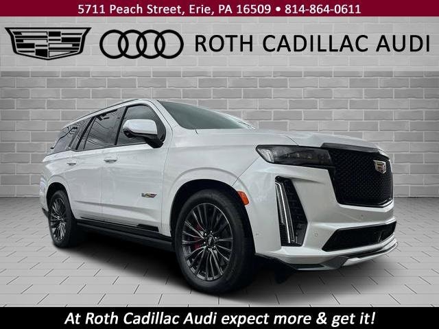 2023 Cadillac Escalade V-Series's photo