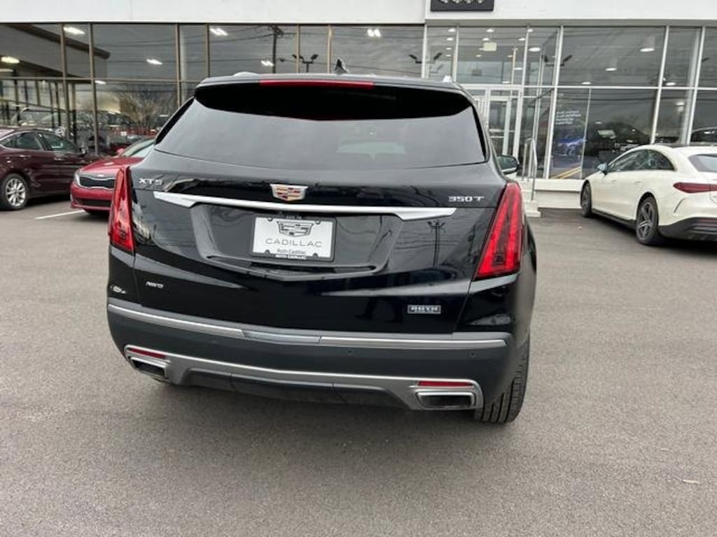 Used 2023 CADILLAC XT5 Premium Luxury SUV