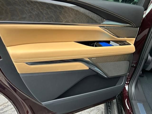 2025 Cadillac Escalade IQ Sport 2 - Photo 11