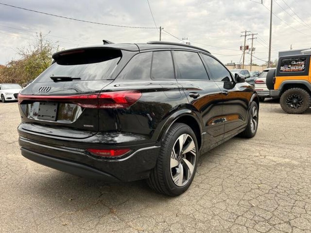 Used 2025 Audi Q6 e-tron Premium Plus