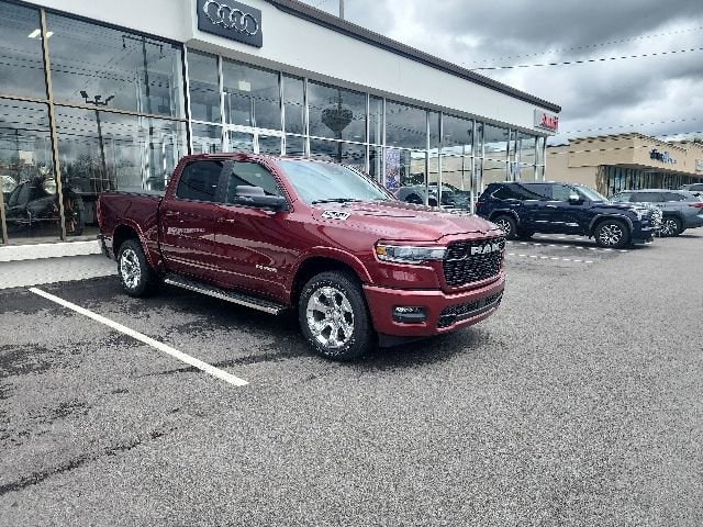 2025 RAM 1500 Big Horn/Lone Star 4x4 Crew Cab 5'7's photo