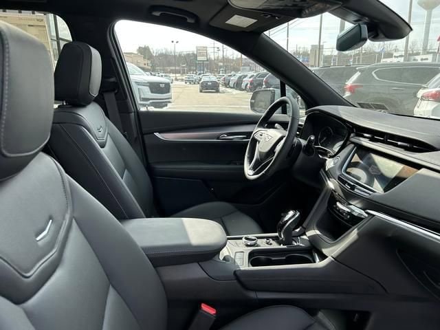 2025 Cadillac XT6 Luxury - Photo 26