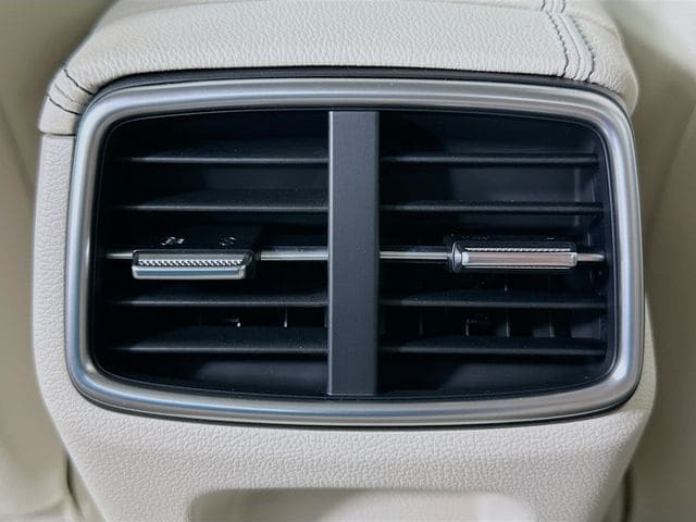 2026 GENESIS G70 Prestige - Photo 18
