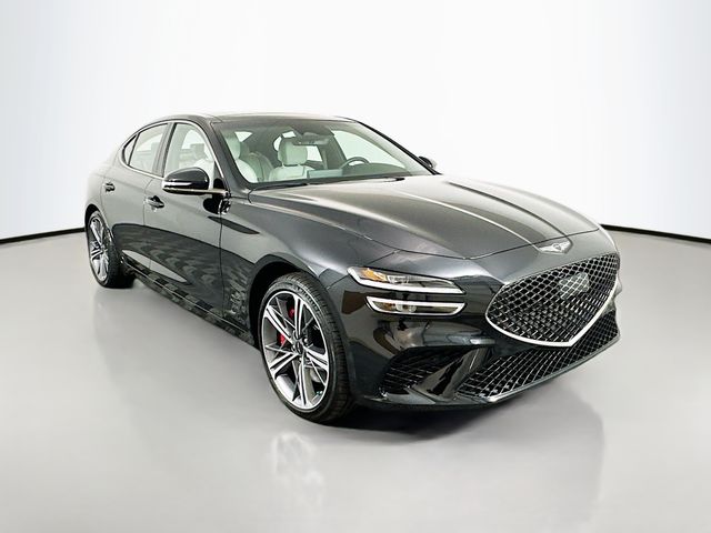 2025 Genesis G70 2.5T Sport Prestige photo 3