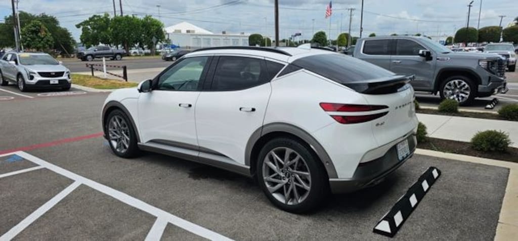 Used 2023 Genesis GV60 Advanced SUV