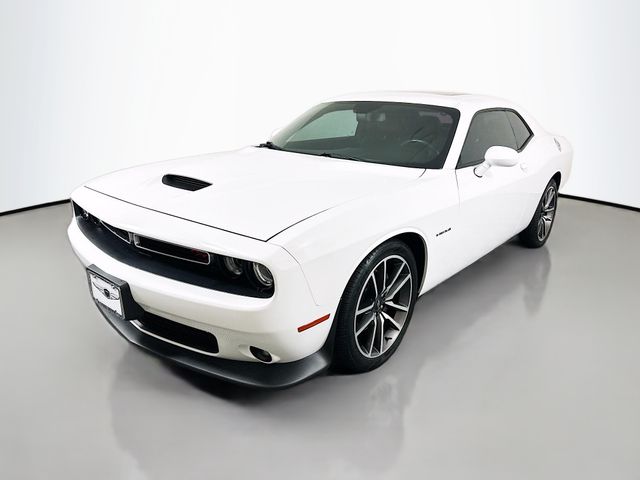 2020 Dodge Challenger R/T's photo