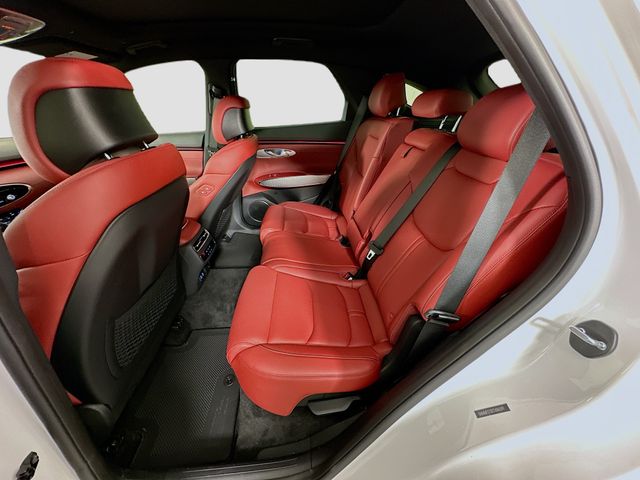 2026 GENESIS GV70 Sport Prestige - Photo 17