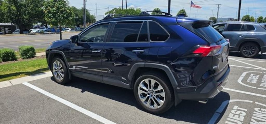 Used 2019 Toyota RAV4 Limited SUV