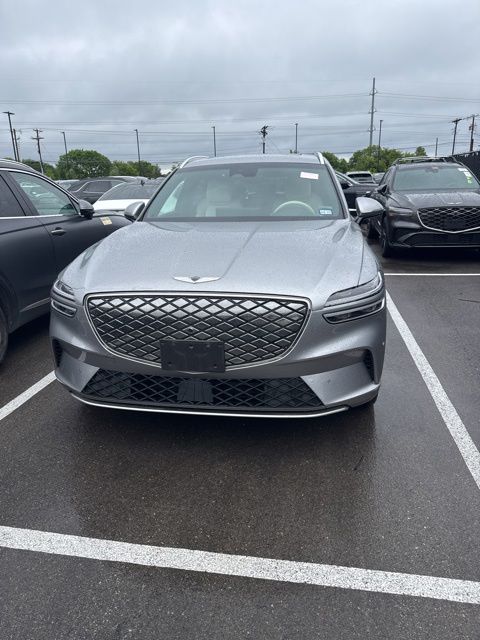 2023 Genesis GV70 Electrified GV70 AWD Advanced's photo