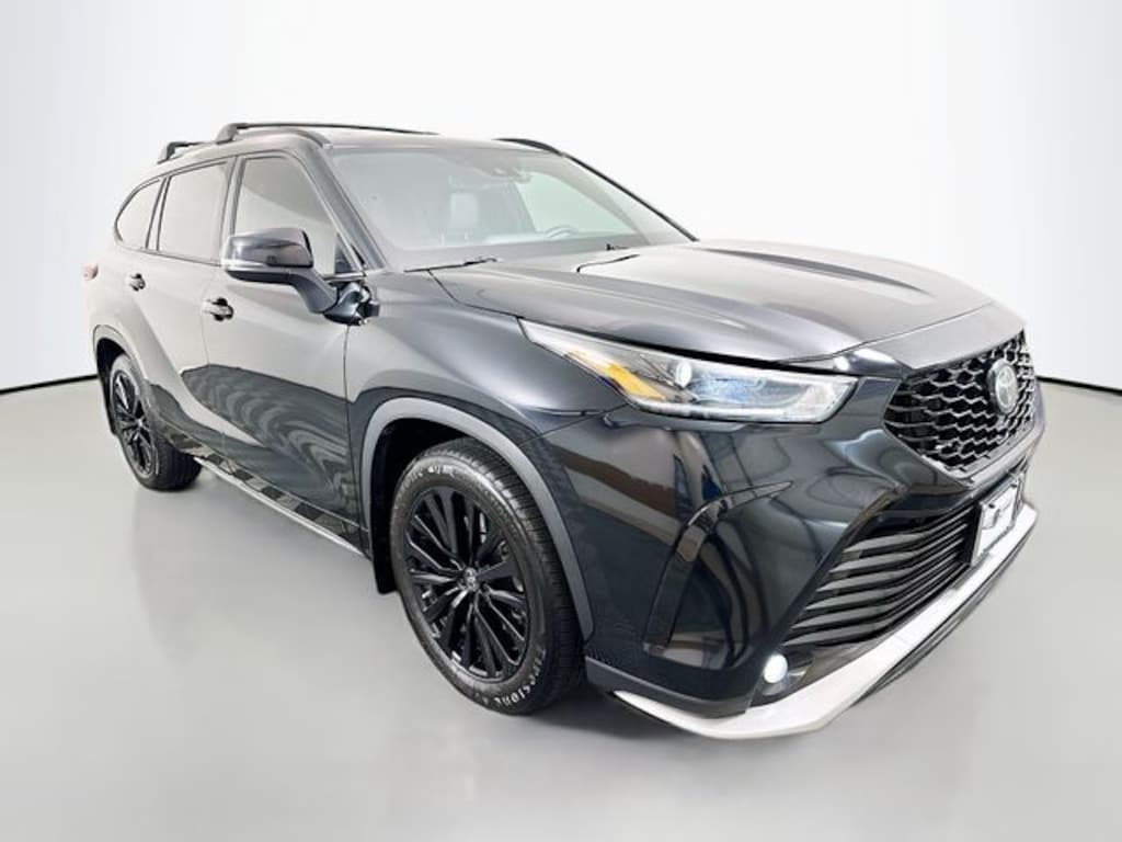 Used 2024 Toyota Highlander XSE SUV