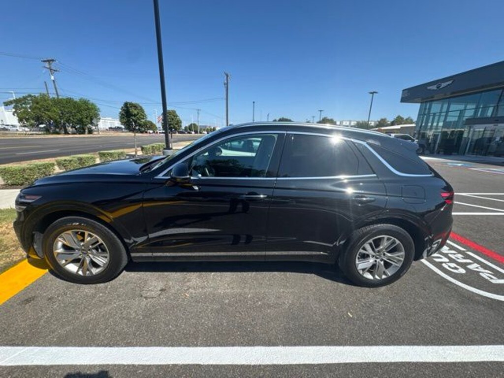 Used 2022 Genesis GV70 2.5T SUV