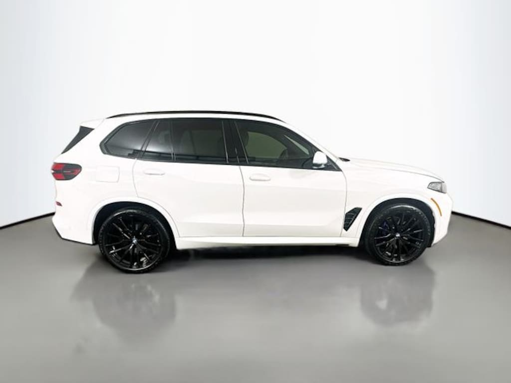 Used 2024 BMW X5 xDrive40i SUV
