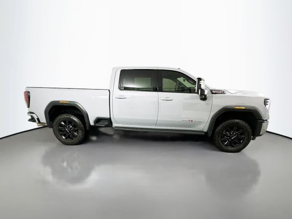Used 2025 GMC Sierra 2500HD AT4 Truck