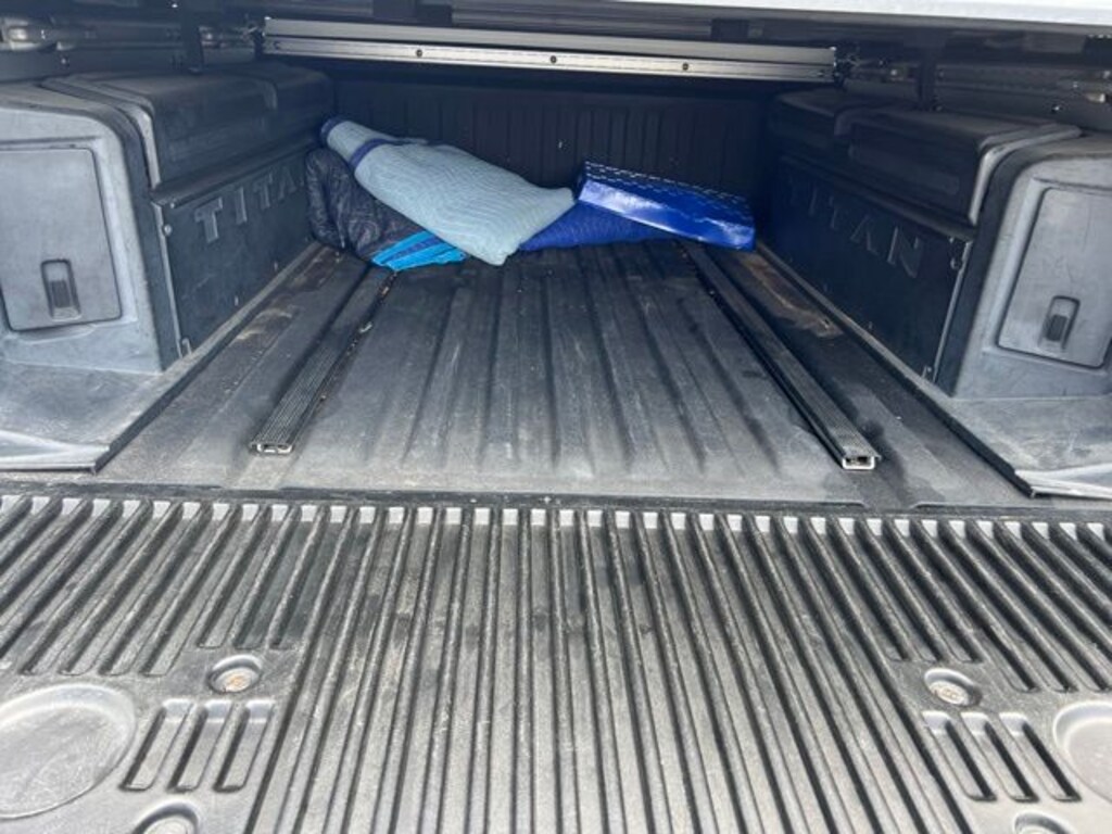 Used 2018 Nissan Titan SL Truck