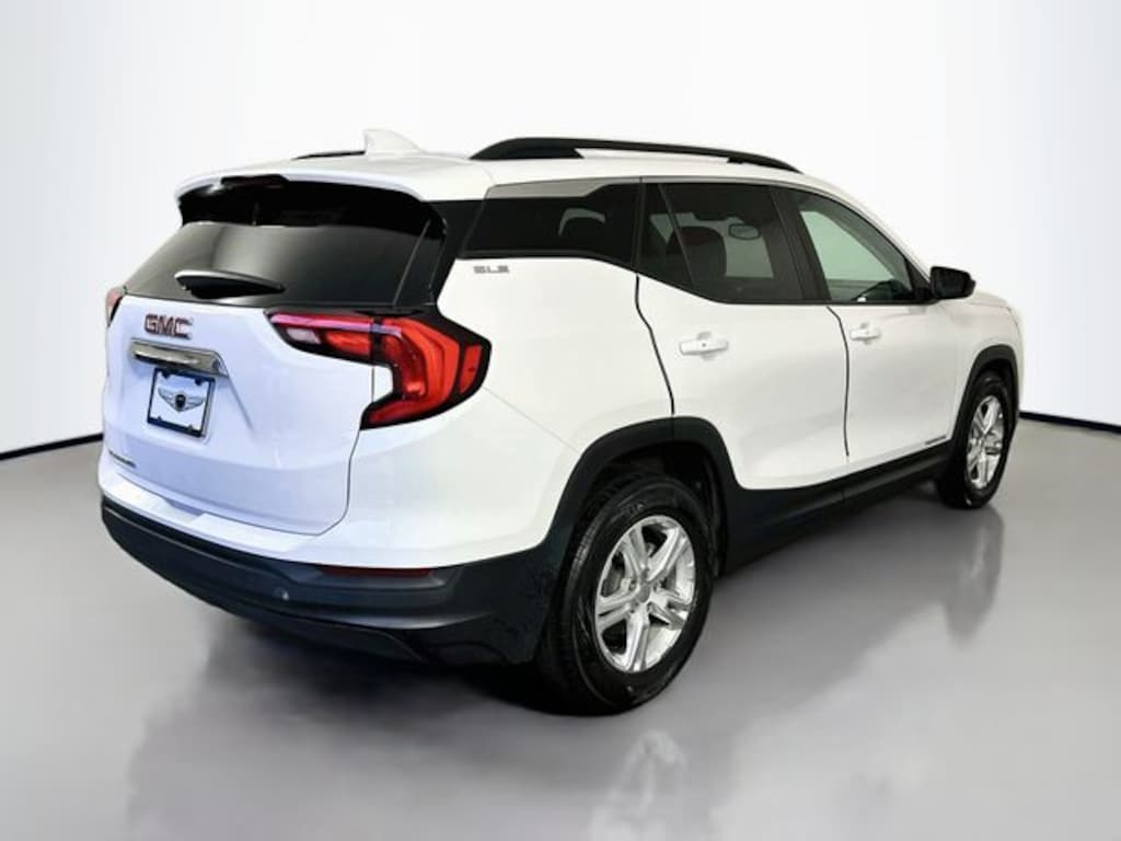 Used 2021 GMC Terrain SLE SUV